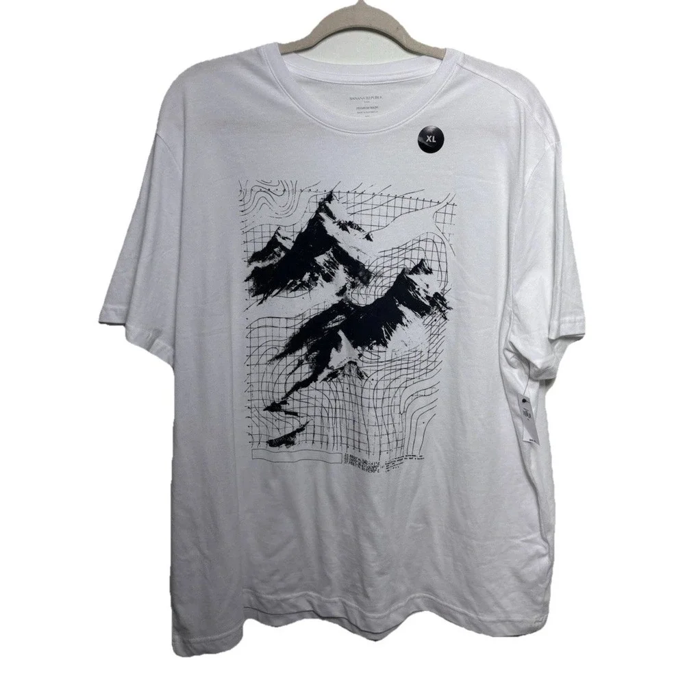 NWT Banana Republic Premium Wash Mountain Graphic Tee Mens XL White